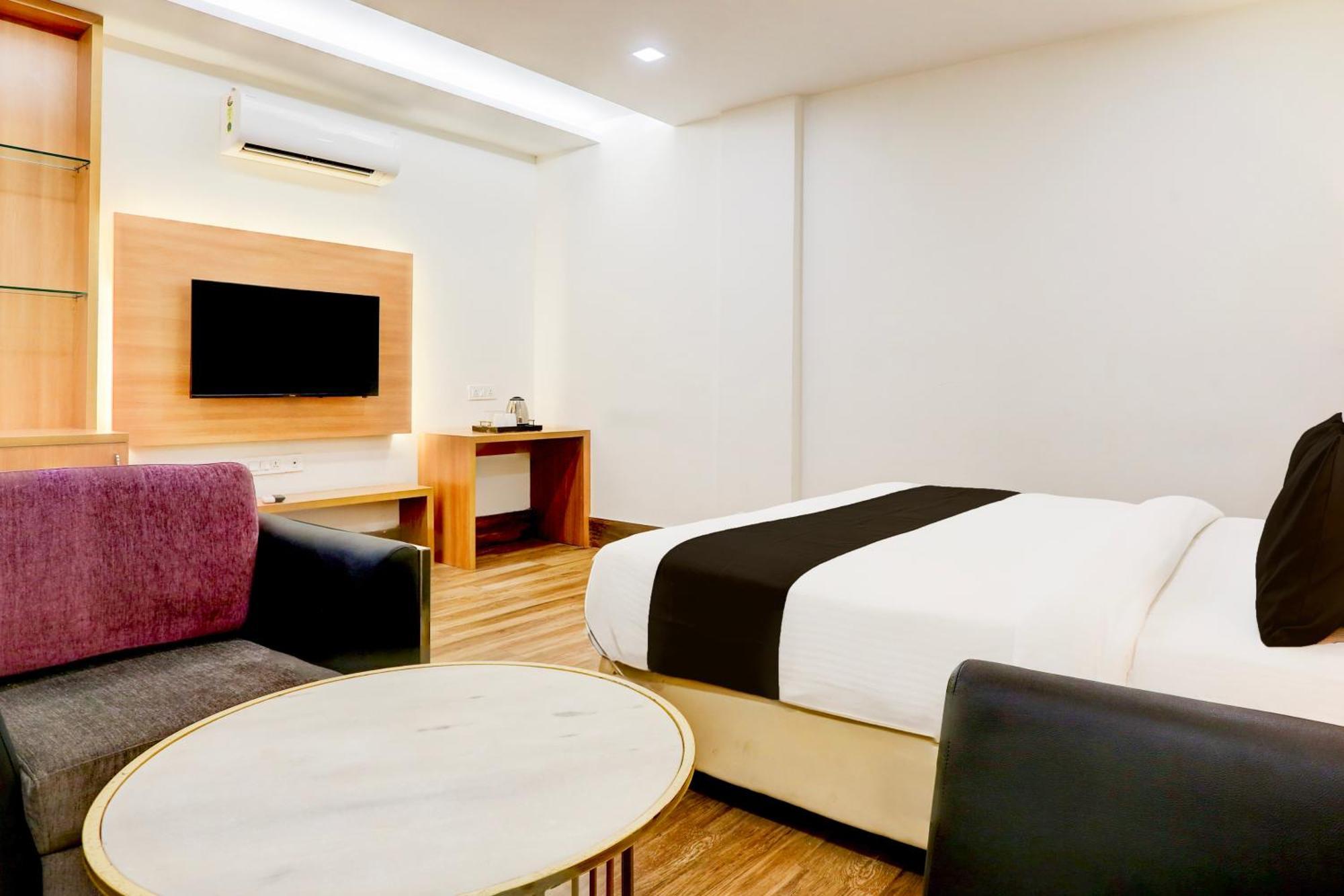 Palette Calista Premium Resort Samalkha Εξωτερικό φωτογραφία